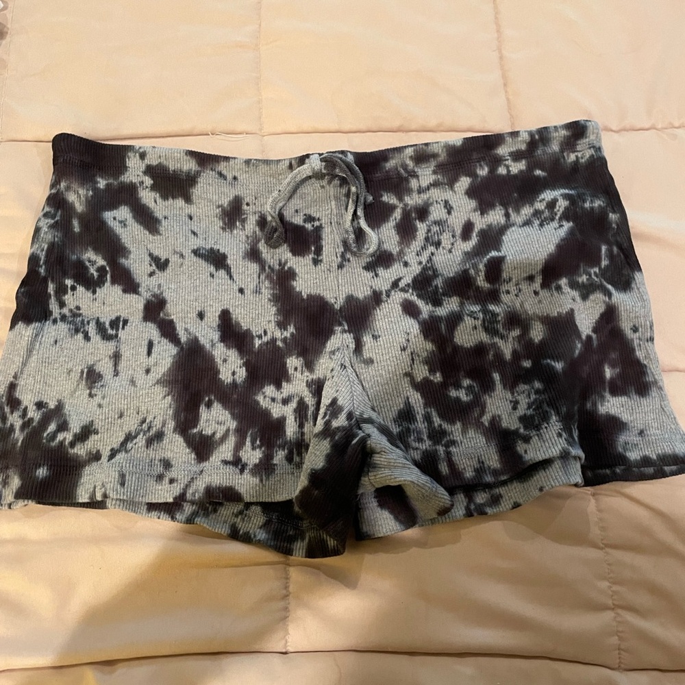 Hard Tail tyedye shorts